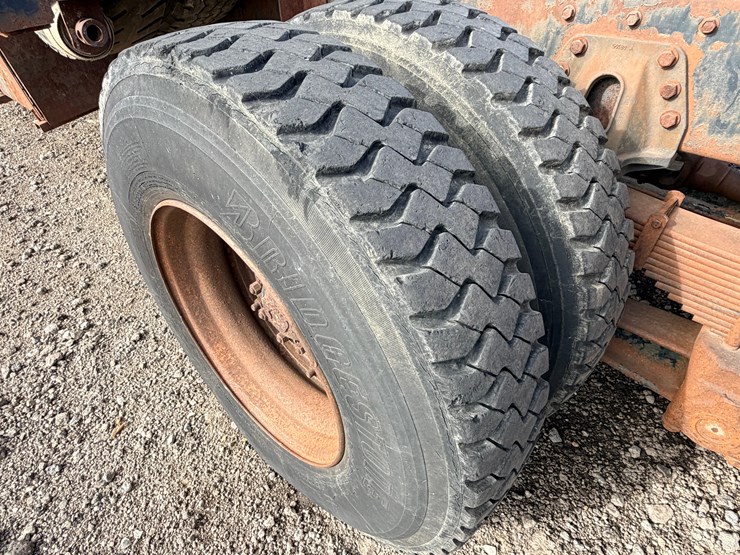 1977-autocar-c9364b-image-32