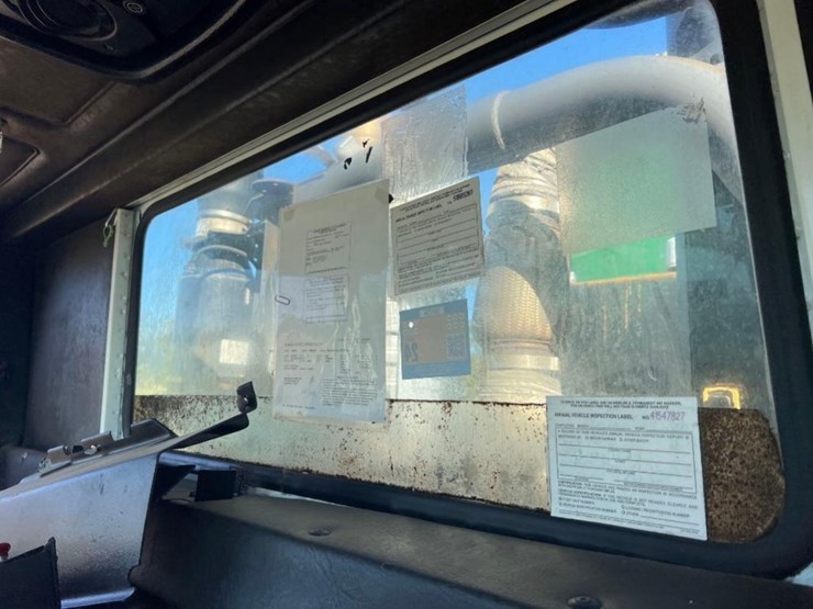 2014-mack-leu613-image-44