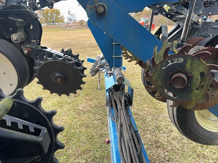 kinze-3660-image-68