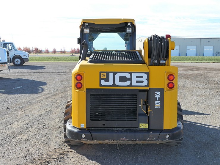 2017-jcb-3ts-8w-image-3