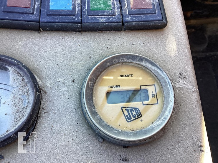 2012-jcb-930-image-16