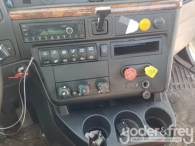 2021-international-rh613-image-31