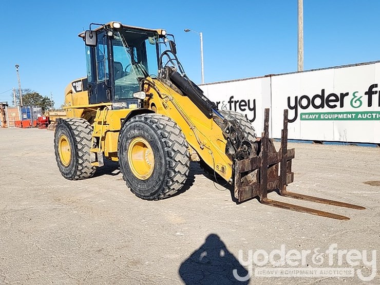 2009-caterpillar-930h-image-8