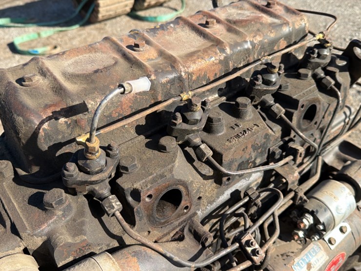 massey-ferguson-1080-image-7