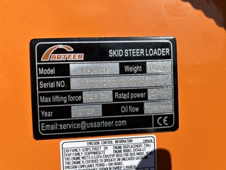 2025-arteer-qb-480-mini-compact-track-loader-image-19