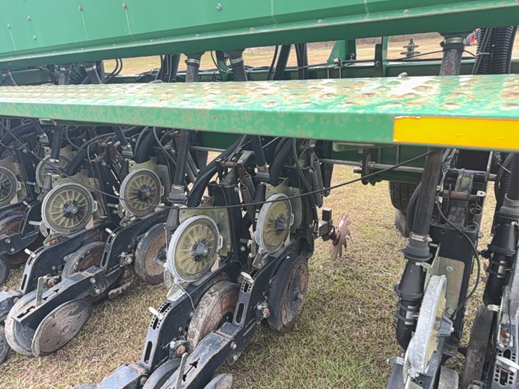 great-plains-2525a-image-16