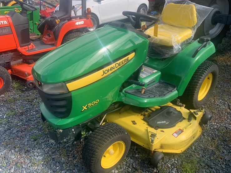 john-deere-x500-image-1