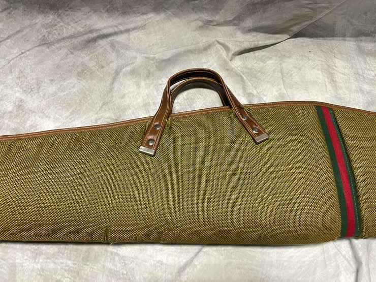 #8073-•-mossberg-715t,-22-lr-semi-auto-rifle,-sn:-ll3610224,-(neenah,-wi)-image-30