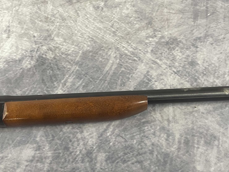 #7049-•-harrington-&-richardson,-12-ga.-single-shot-shotgun,-sn:-ba550832,-(neenah,-wi)-image-5
