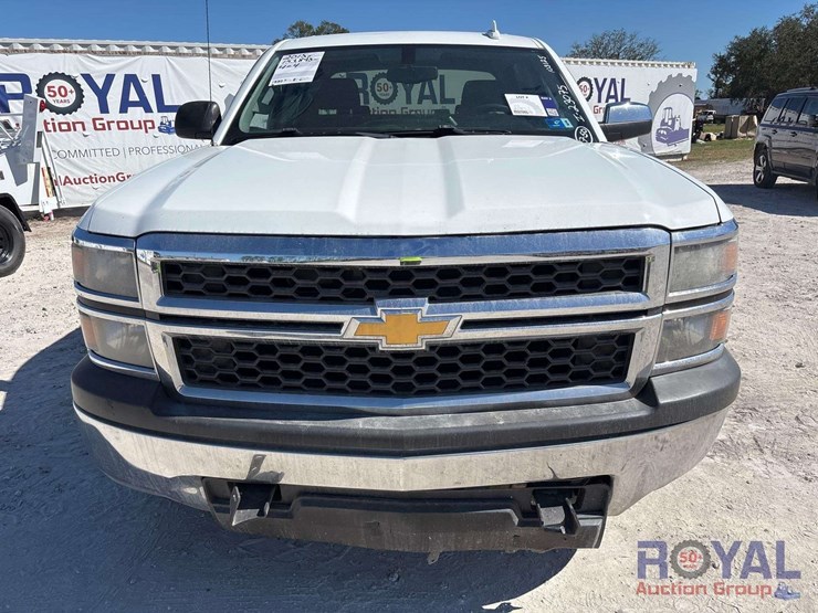 2015-chevrolet-silverado-1500-image-31