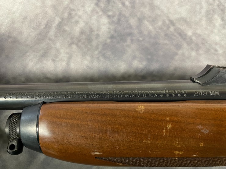 #2204-•-remington-model-7400-243-win.-bolt-action-rifle-sn:-b8093488-(downing,-wi)-image-12