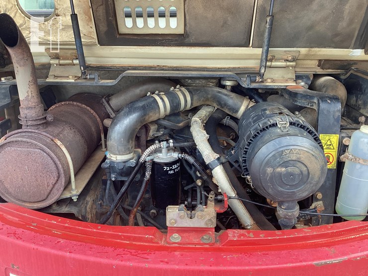 2013-takeuchi-tb180fr-image-14