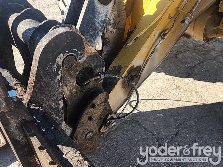 2009-caterpillar-930h-image-44