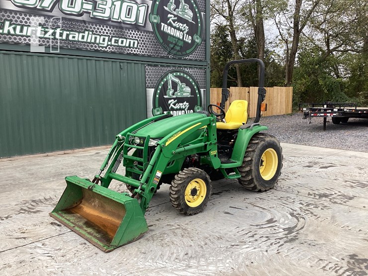 2005-john-deere-3120-image-8