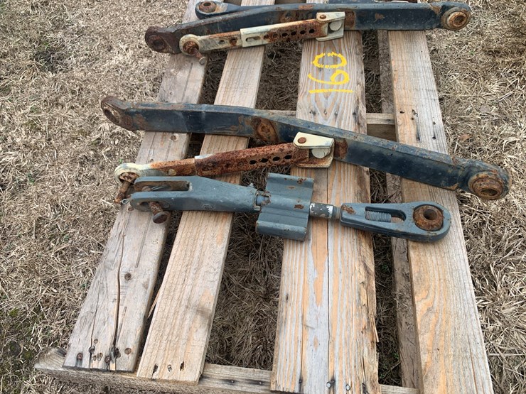 john-deere-4200-image-3