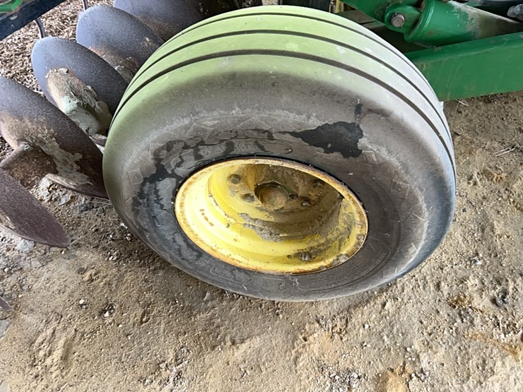 john-deere-637-image-7