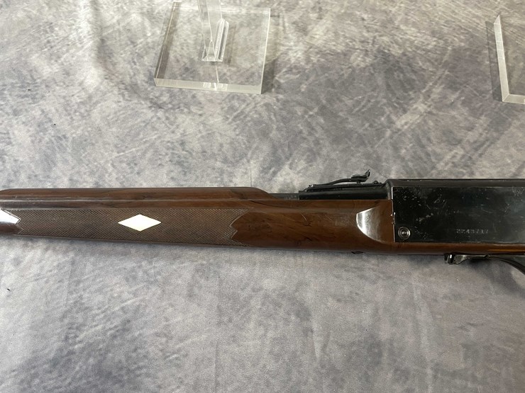 #8091-•-remington-mohawk-10c,-22-lr-semi-auto-rifle,-sn:-2243717,-(neenah,-wi)-image-9