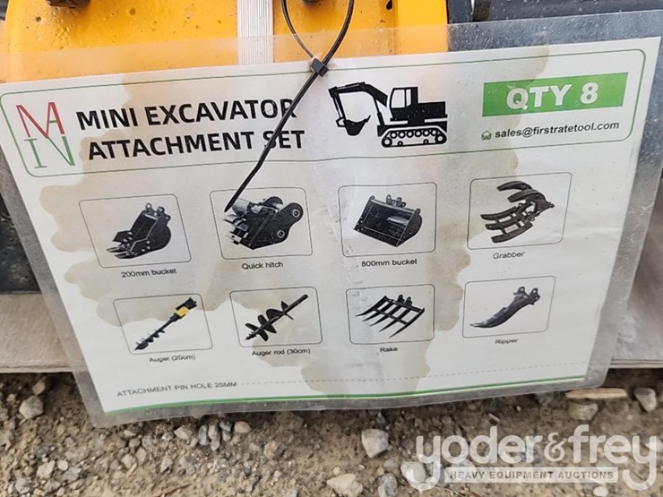 2025-caterpillar-301.8-image-10