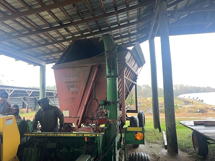 john-deere-3975-image-6