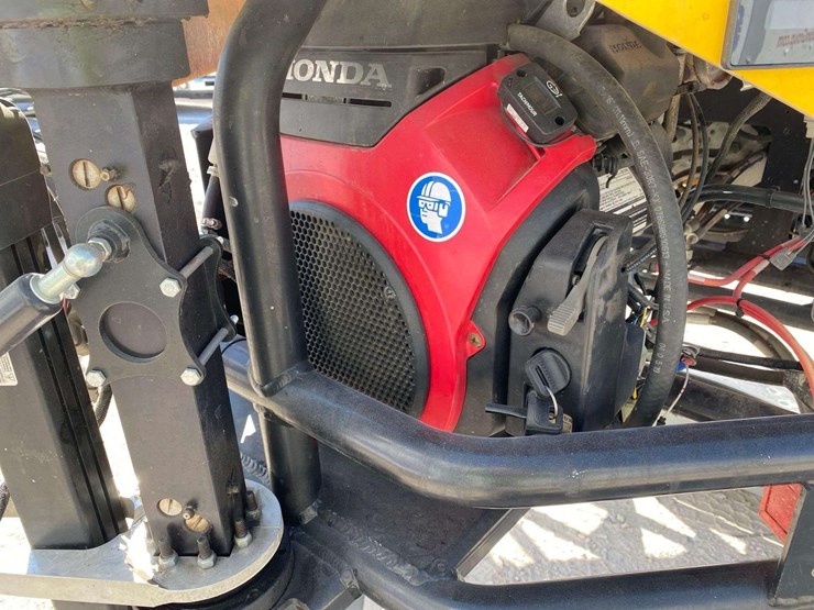 2019-ligchine-spiderscreed-concrete-screed-image-6