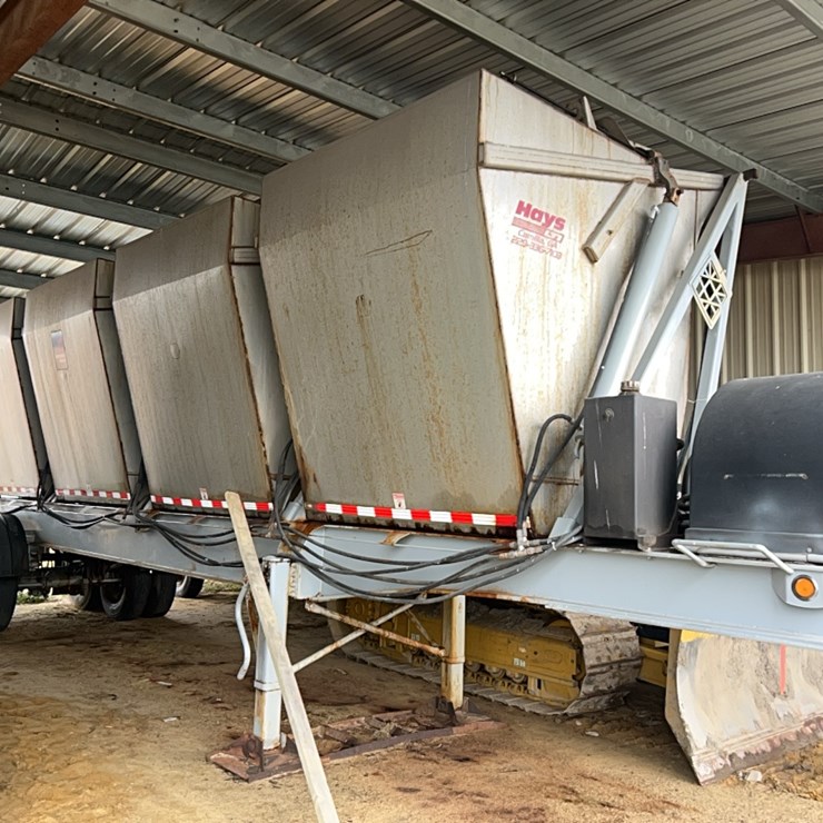 HAYS 4 BIN FERTILIZER HOPPER