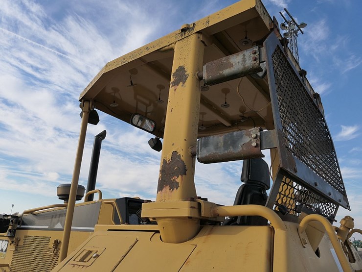 caterpillar-d5m-image-15
