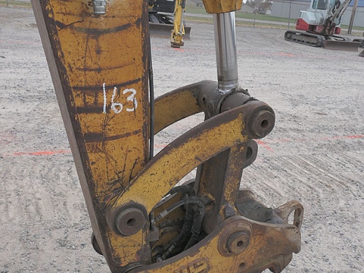 caterpillar-215c-image-8