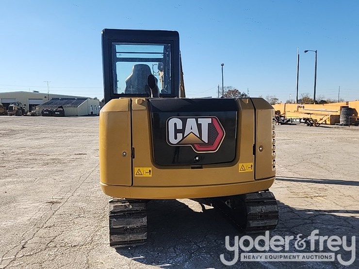 2018-caterpillar-305.5-image-4