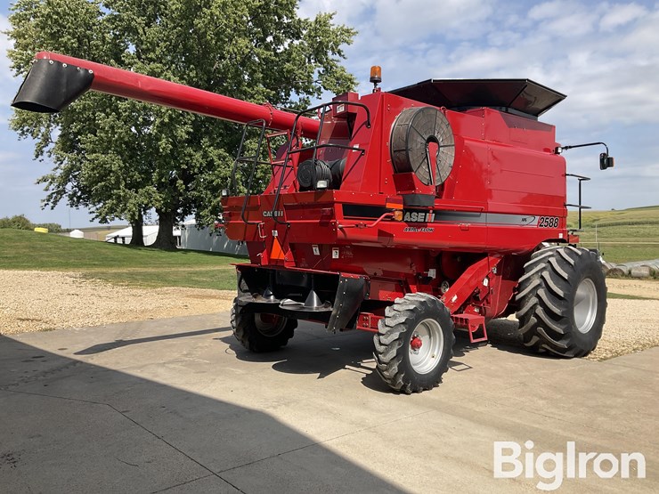 2008-case-ih-2588-image-5