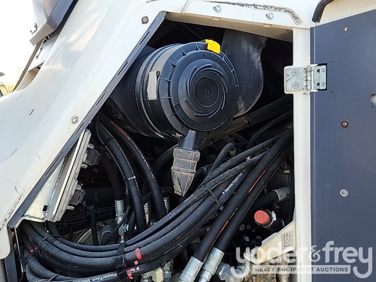 2018-dynapac-cc4200-image-15