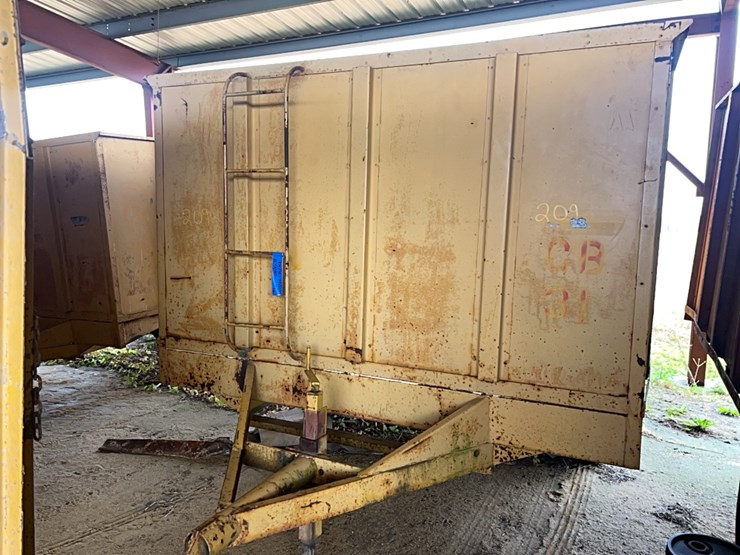 peanut-trailer,-tandem-axle-image-1