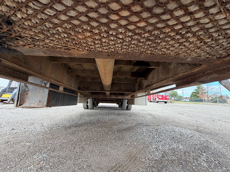 #2152-•-iron-bull-gooseneck-flatbed-trailer-image-18