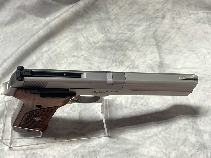 #5190-•-smith-&-wesson-model-622,-22-cal-semi-auto-pistol,-sn:-uac-4299,-(neenah,-wi)-image-14