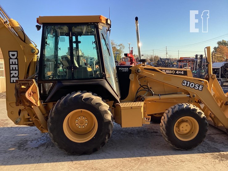 2000-deere-310se-image-5