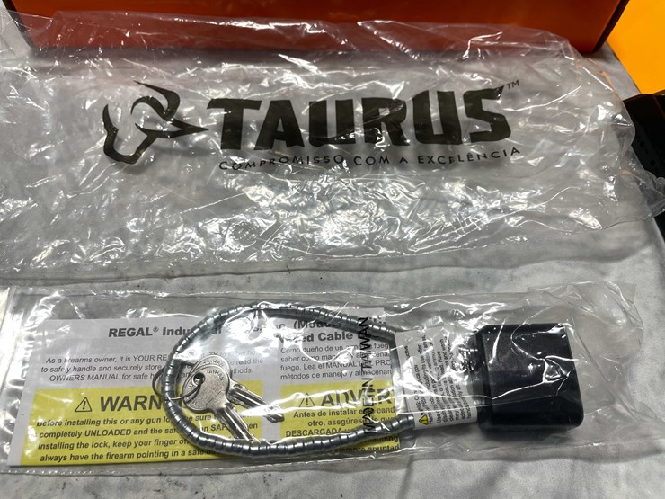 #5183-•-taurus-g3,-9mm-luger-semi-auto-pistol,-sn:-adc135786,-(neenah,-wi)-image-39