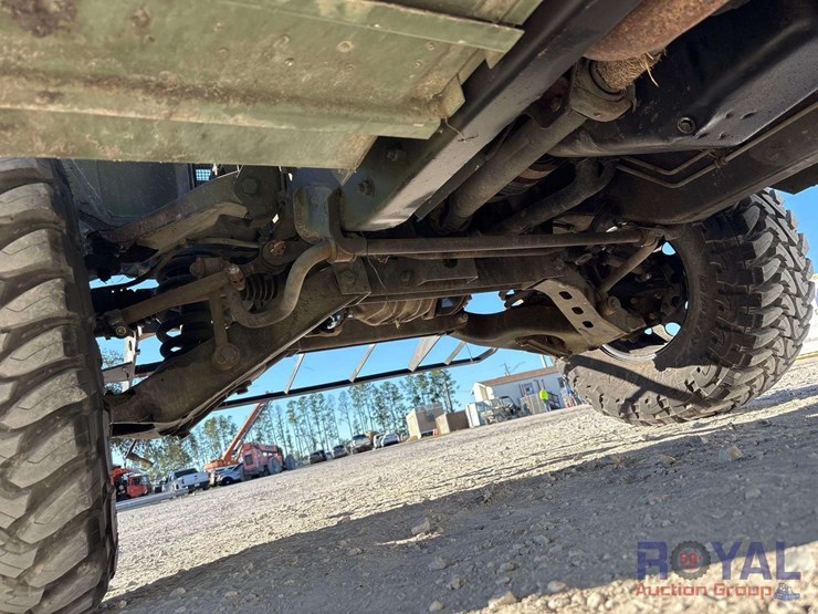 1992-am-general-m998-image-16