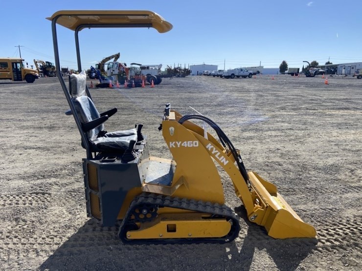 2025-kylin-ky460-compact-track-loader-image-5