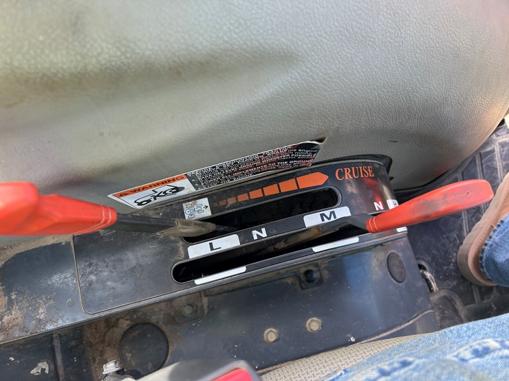 kubota-l4240-image-13