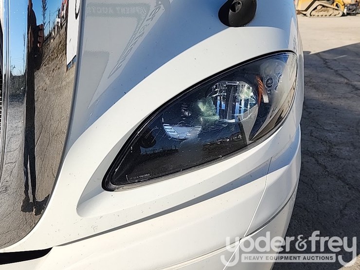 2021-international-rh613-image-65