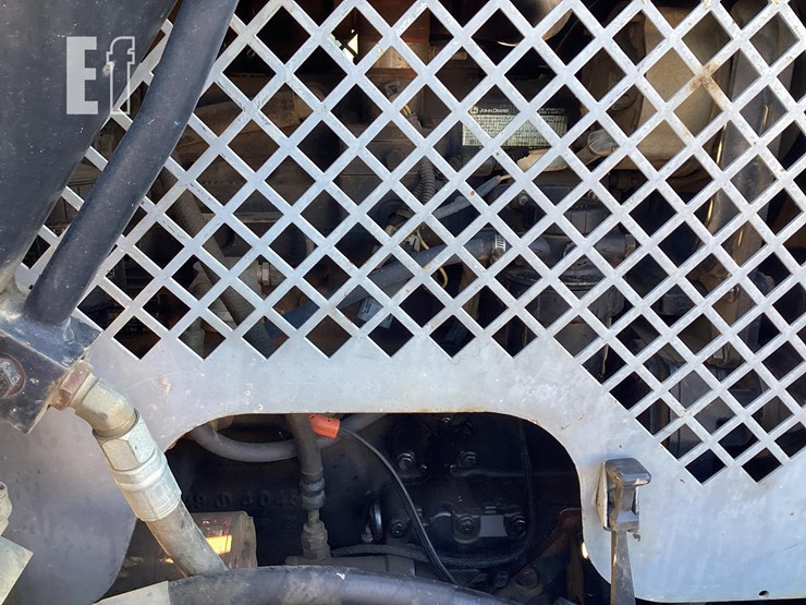 2006-genie-gth1056-image-11