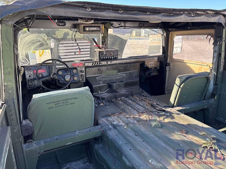 1992-am-general-m998-image-13