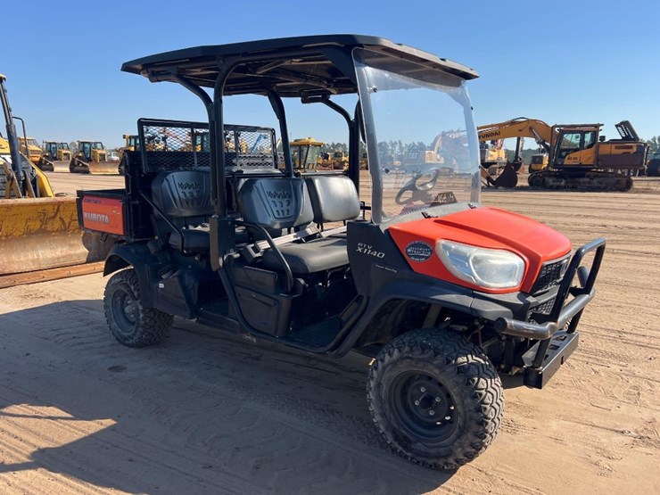 2019-kubota-rtvx1140-image-5