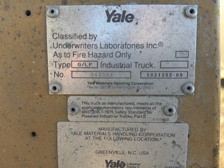 #1353-•-yale-gtc080-forklift-image-16