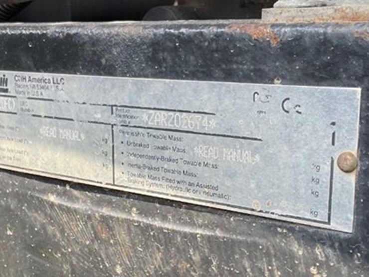 2010-case-ih-magnum-305-image-27