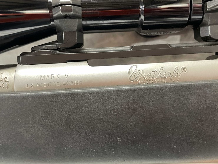 #8067-•-weatherby-mark-v,-300-wby-mag-bolt-action-rifle,-sn:-ss015262,-(neenah,-wi)-image-11