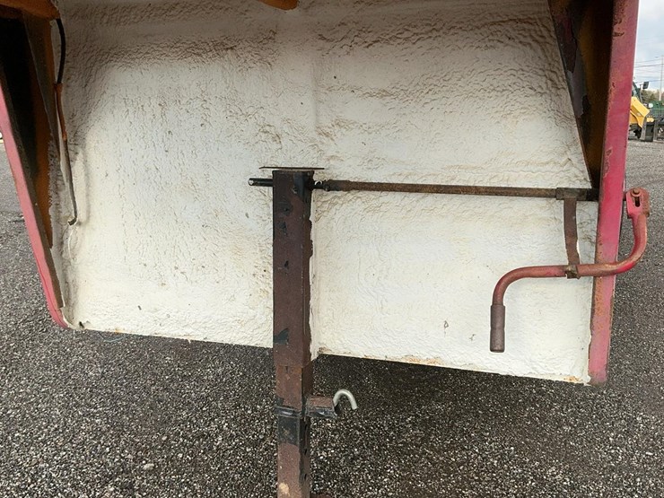 #2150-•-turnbow-gooseneck-4-horse-trailer-image-10