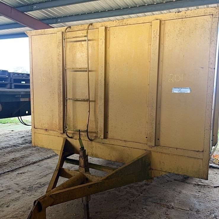 PEANUT TRAILER, SINGLE AXLE