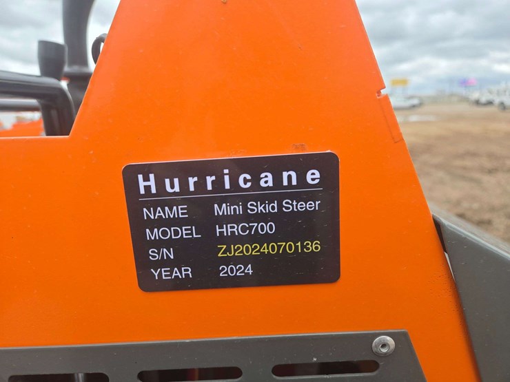 2024-hrc700-hurricane-mini-skid-steer-image-14