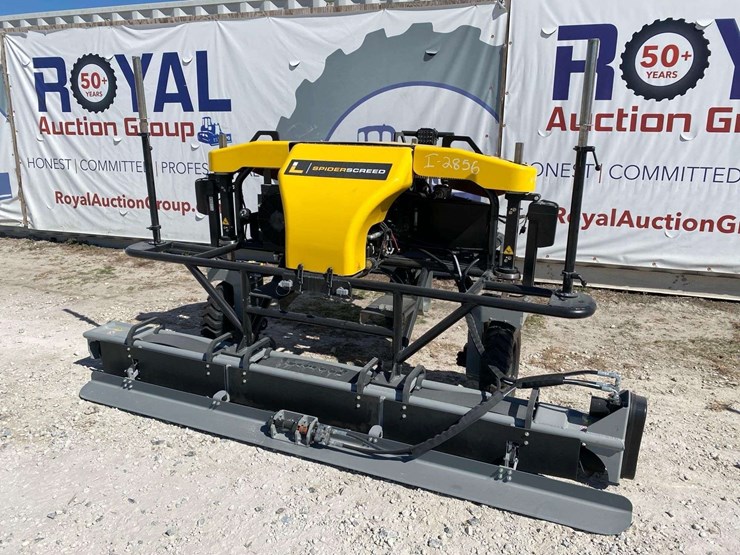 2025-ligchine-spiderscreed-concrete-screed-image-2