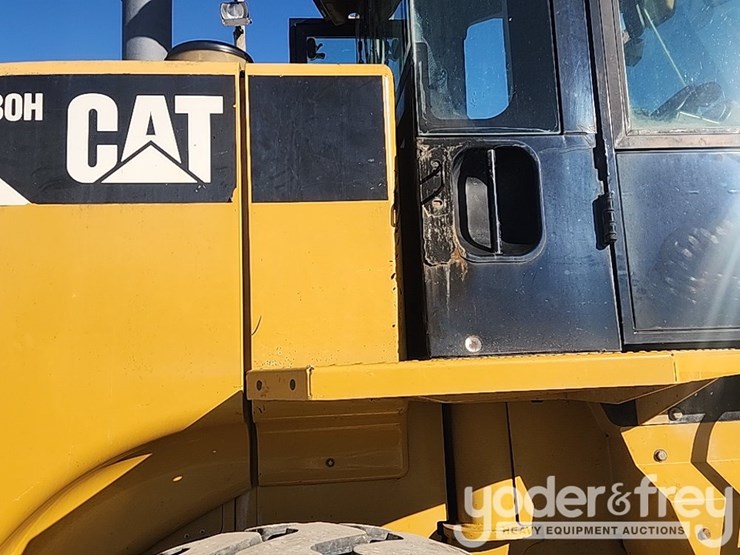 2009-caterpillar-930h-image-32